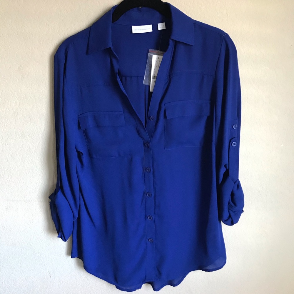 New York and Company Blue blouse